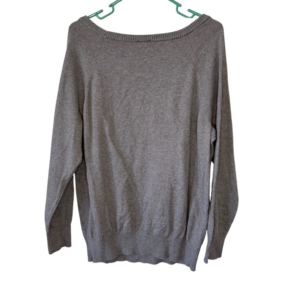 3/$20 Torrid Gray Lightweight Sweater with Sequin Lipstick Design - Picture 2 of 4